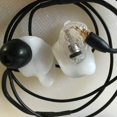 InYourEar Custom Fitting for in-ear monitors service image 3