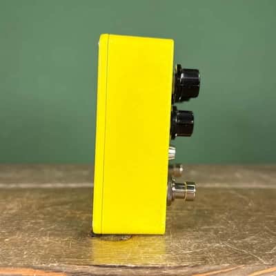 Benson Amps / Non-Human Audio Florist Dynamic Modulator 2024 - Present - Yellow image 5