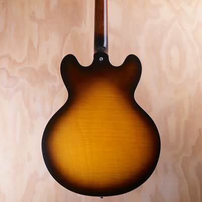 Gibson ES-335 Figured Semi-Hollow Electric Guitar, 2001 Model, Hard Case image 4