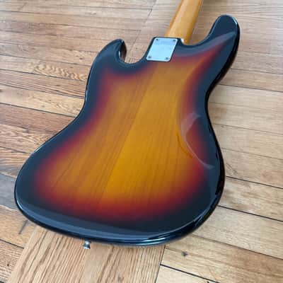 Fender Japan Jazz Bass V - CIJ 2002 - Sunburst image 10