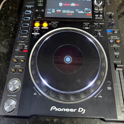 Pioneer CDJ-2000NXS2 Professional Multi Player 2010s - Black image 2