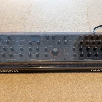 Sequential Take 5 Desktop 5-Voice Synthesizer Module MINT in BOX + Decksaver image 7
