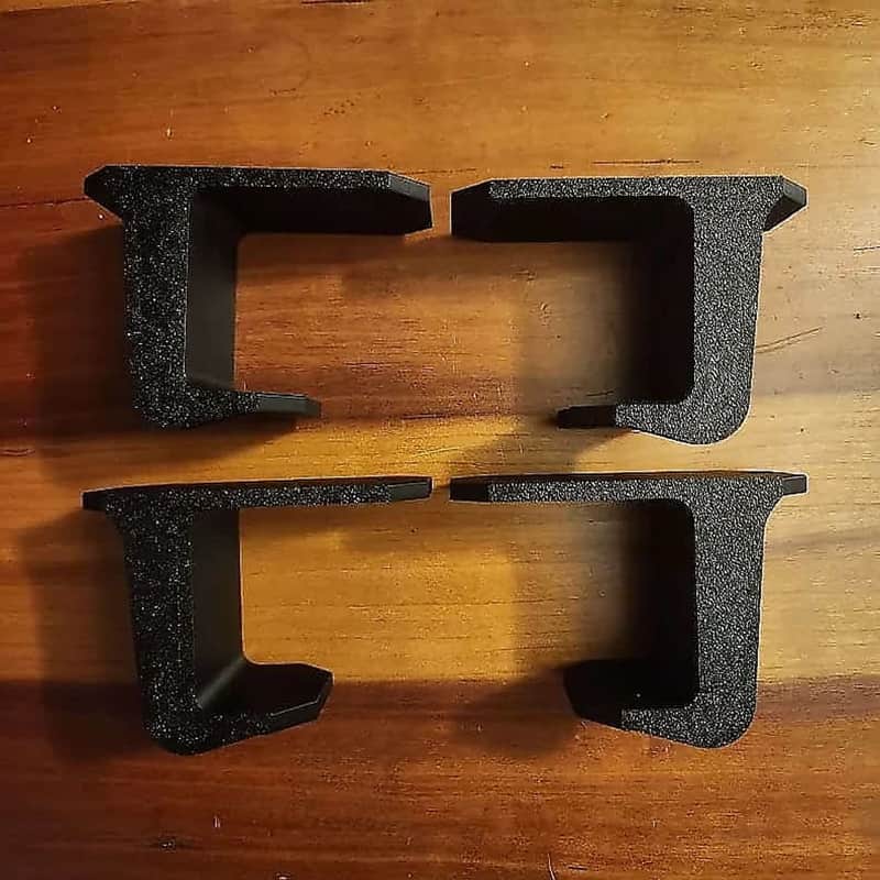 4x under desk mounts - fits most interfaces and 1U image 1