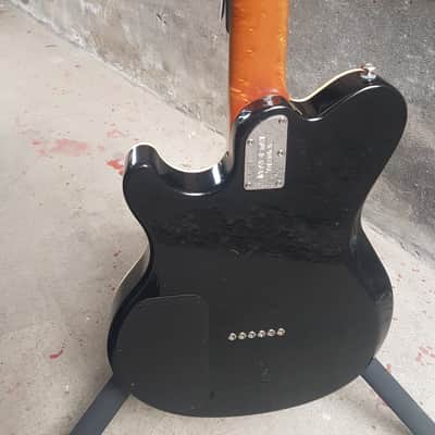 Ernie Ball Music Man Reflex family reserve with hardcase - Black image 7