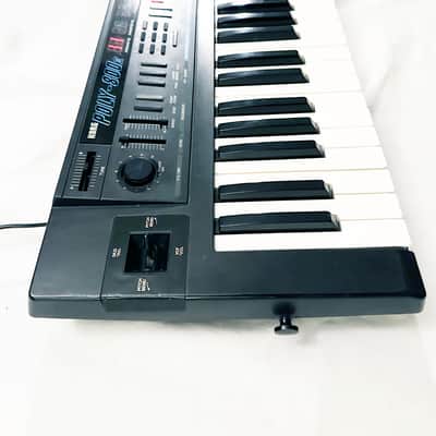 KORG POLY-800 MKII Vintage Analog Synthesizer Made in JAPAN - 1986. Good Condition. Sounds Perfect ! image 8
