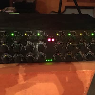GML 9500 EQ (mastering version of 8200 wth detents and improved soundstage) image 5