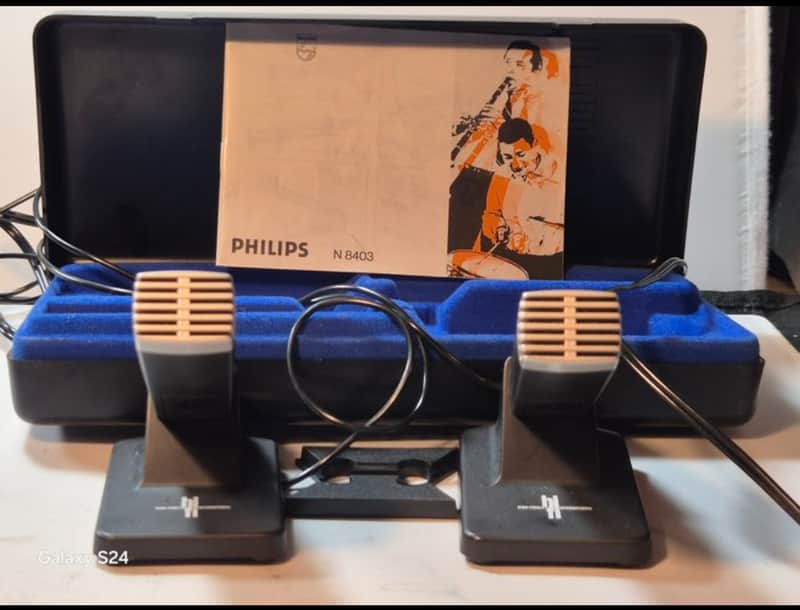 Philips N 8403 stereo electret microphones (matched) 1970 - Flawless image 1