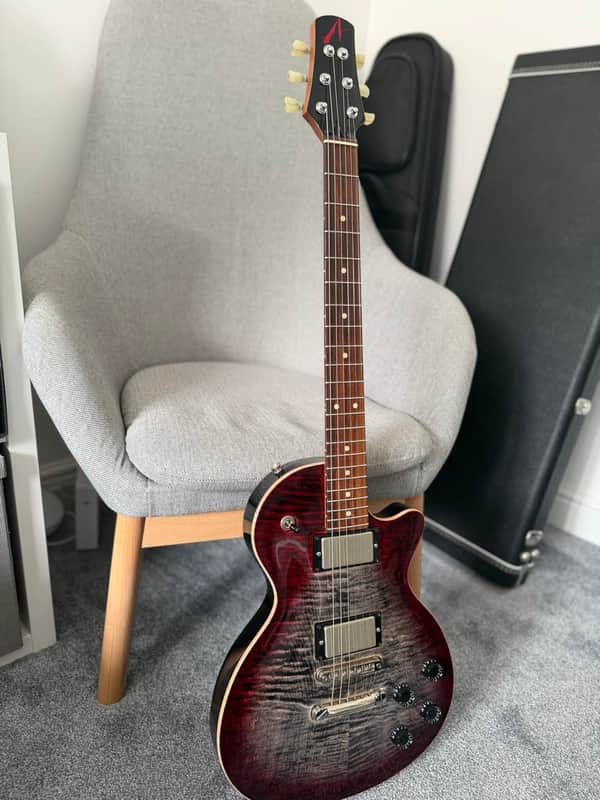 Tom Anderson Guitarworks Bobcat image 1