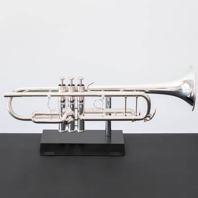Yamaha YTR-8335IIGS Xeno Bb Trumpet with Gold Brass Bell (SN 5503xx) image 3