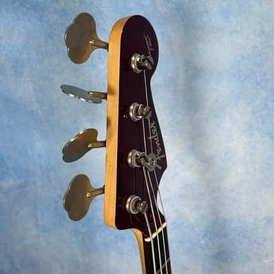 Fender AJB-M Aerodyne Jazz Bass Medium Scale Old Candy Apple Red, MIJ image 8