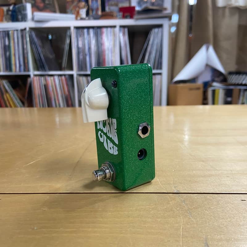 Lovepedal Pickle Vibe Tremolo/Vibrato | Reverb