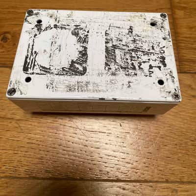 Empress Superdelay 2010s - White image 2