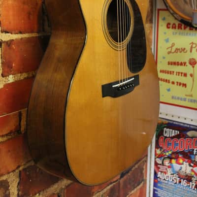 1942 Martin 000-21 image 2
