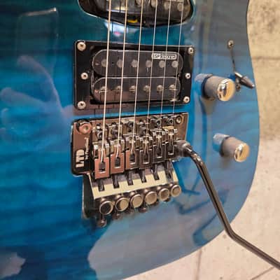 ESP LTD MH-103 QM 2008 - 2018 - See Thru Blue image 3