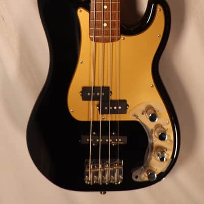 Fender Black Deluxe P-Bass Special Active 4-string electric bass Made in Mexico 2008 image 1