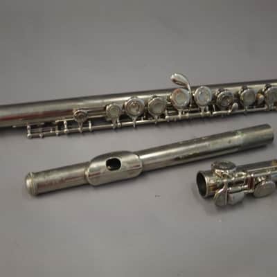 Yamaha YFL-225N Flute, Japan, Good Condition image 3