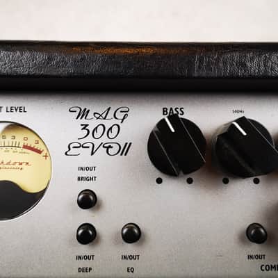 Ashdown MAG C115-300 EVO II Black Bass combo amp image 5