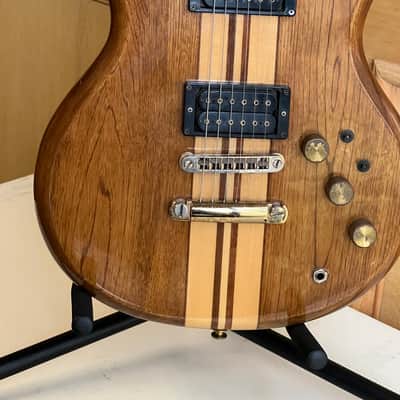 Vantage VP820 1982 Walnut/Blonde  Maple  Stripes image 1