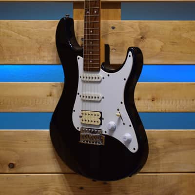 Yamaha EG 112 Black image 3