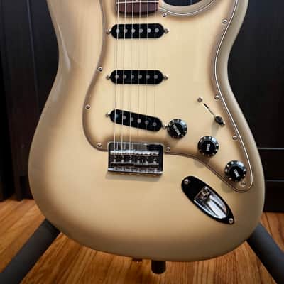 Fender Vintera II Stratocaster, Antigua, 70th Anniversary, Hardtail, Pro Setup, Strat image 4