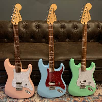 GuitarMax Tom Delonge Style Stratocaster Custom Build PREORDER image 1