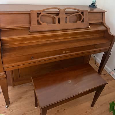 Weber Upright Piano 2012 - Walmut image 2