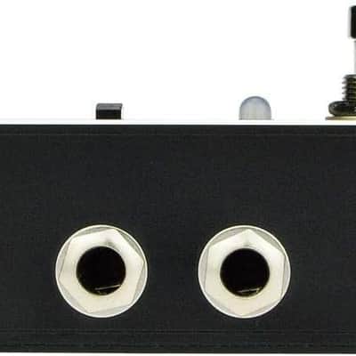 Tomsline Model ALR-3 "Liner" Bass Chorus Effect Pedal with True Bypass image 3