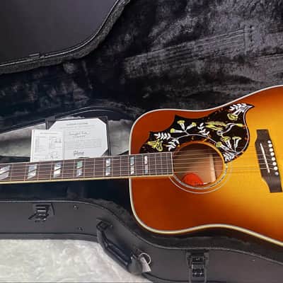 Gibson Custom Shop Hummingbird Koa/Carpathian Spruce Acoustic-Electric Guitar - Honeyburst - 4.65 lbs - G06299 image 2