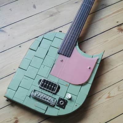 Douglas Electrified Oddity No.03. Semi-fretless Electric. image 2