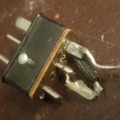 Webster Chicago MM35 Microphone Connector Plug Obsolete Wire Cable Termination 3-Pin Cinch Jones 1940s - Wrinkled Black Paint image 4