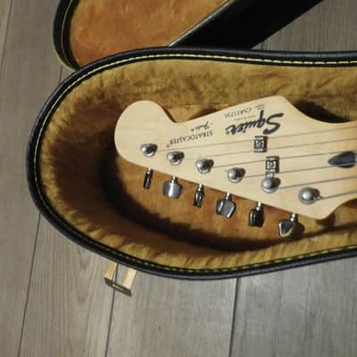 Fender "Squier Series" Standard Stratocaster with Maple Fretboard 1992 - 1996 - Arctic White image 5