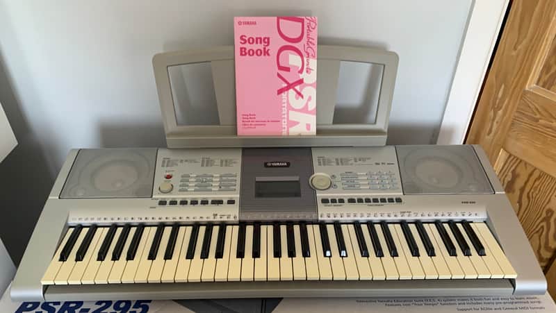 Yamaha PSR-295 Midi keyboard / piano image 1