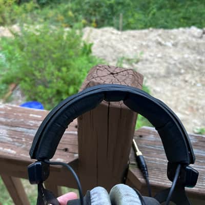 Beyerdynamic DT 770 Pro 32 Ohm 2010s - Black image 3