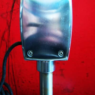 Vintage 1950's Electro-Voice 915 Omnidirectional Crystal Microphone Hi Z harp mic w 427 stand and cable image 7