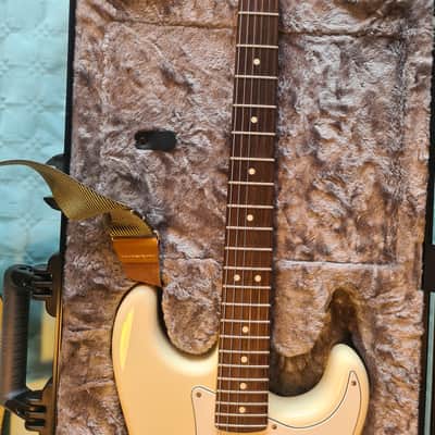 Fender American Professional Stratocaster HH 2017 - Olympic White image 3