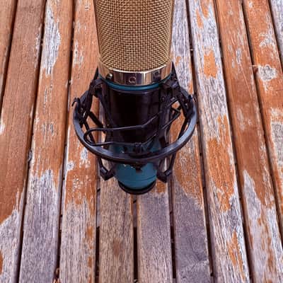 MXL V67G Large Capsule Condenser Mic 2010s - Green/Gold image 4