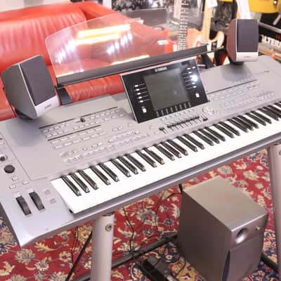 Yamaha Tyros 5 - Speakers & Stand & Cover **COLLECTION ONLY** - 2nd Hand image 2