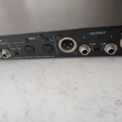 Yamaha SPX990 Professional Multi-Effect Processor 1990s - Black image 8