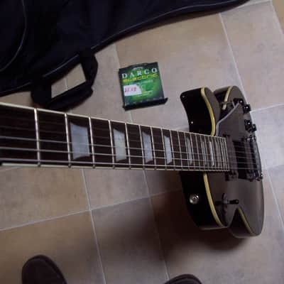 Kansas Les Paul Electric Guitar w/Gig Bag Strap Picks - Great Condition image 9