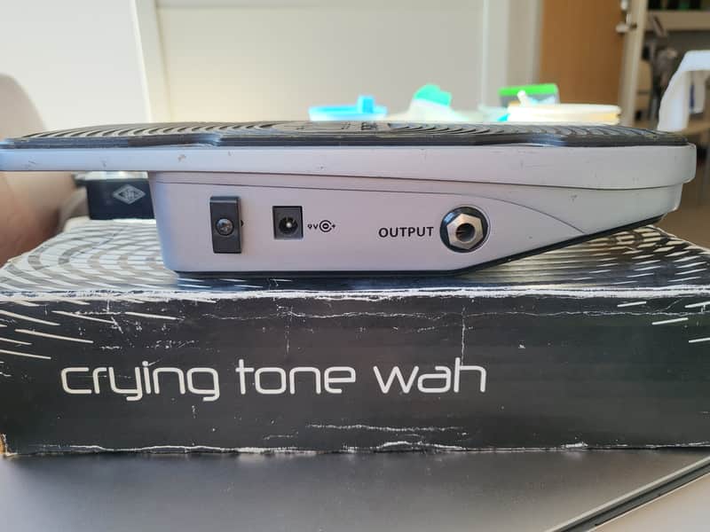 Electro-Harmonix Next Step Crying Tone Wah 2010s - Black image 1