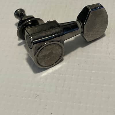 2010's Ibanez RG Series Guitar Dual Pin Cosmo Black Right Hand Tuners Tuning Pegs 6 In Line image 4