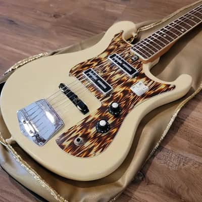 Kimberly Teisco Electric Guitar Unbranded JAPAN Excellent Condition With Original Bag RARE Color image 7