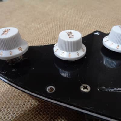 Handmade pre-wired Strat HSH pickguard, multiconfigurable, with HB split and Treble Bleed image 6