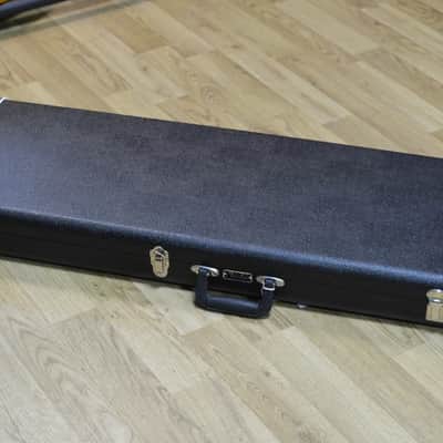Fender Kurt Cobain Jaguar, 3-Colour Sunburst, Rosewood - Incl Hard Case image 10