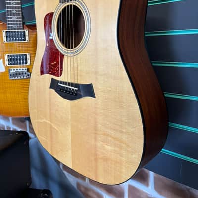 Taylor 110 Natural 2004 Left-Handed Acoustic Guitar image 6