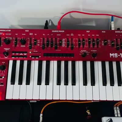 Behringer MS-1 / MS-101 Analog Synthesizer - 2019 - Red