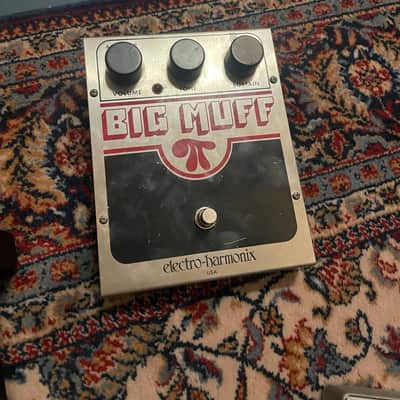 Electro-Harmonix Big Muff Pi 2000 - Present - Silver / Black / Red image 1