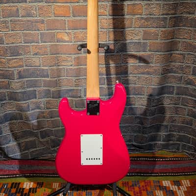 Squier Affinity Series Stratocaster Torino Red image 15