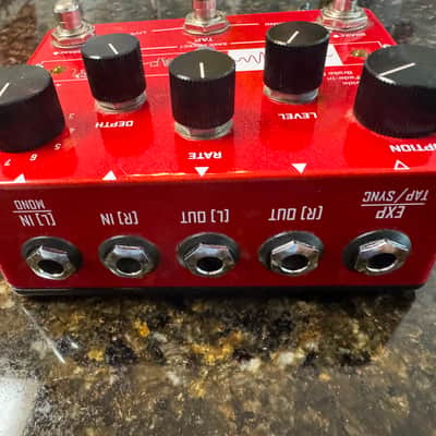 Cusack Music Tap-A-Whirl V4 2023 - Present - Red image 2