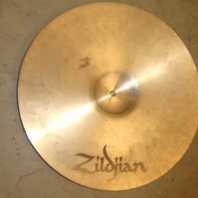 Avedis Zildjian Z Series 18" Marching Concert Jazz Cymbal image 5